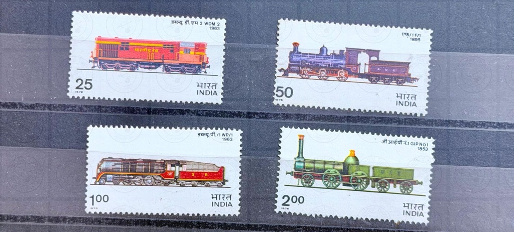 [STP 56] 1976 "Indian Locomotives" commemorative set MNH